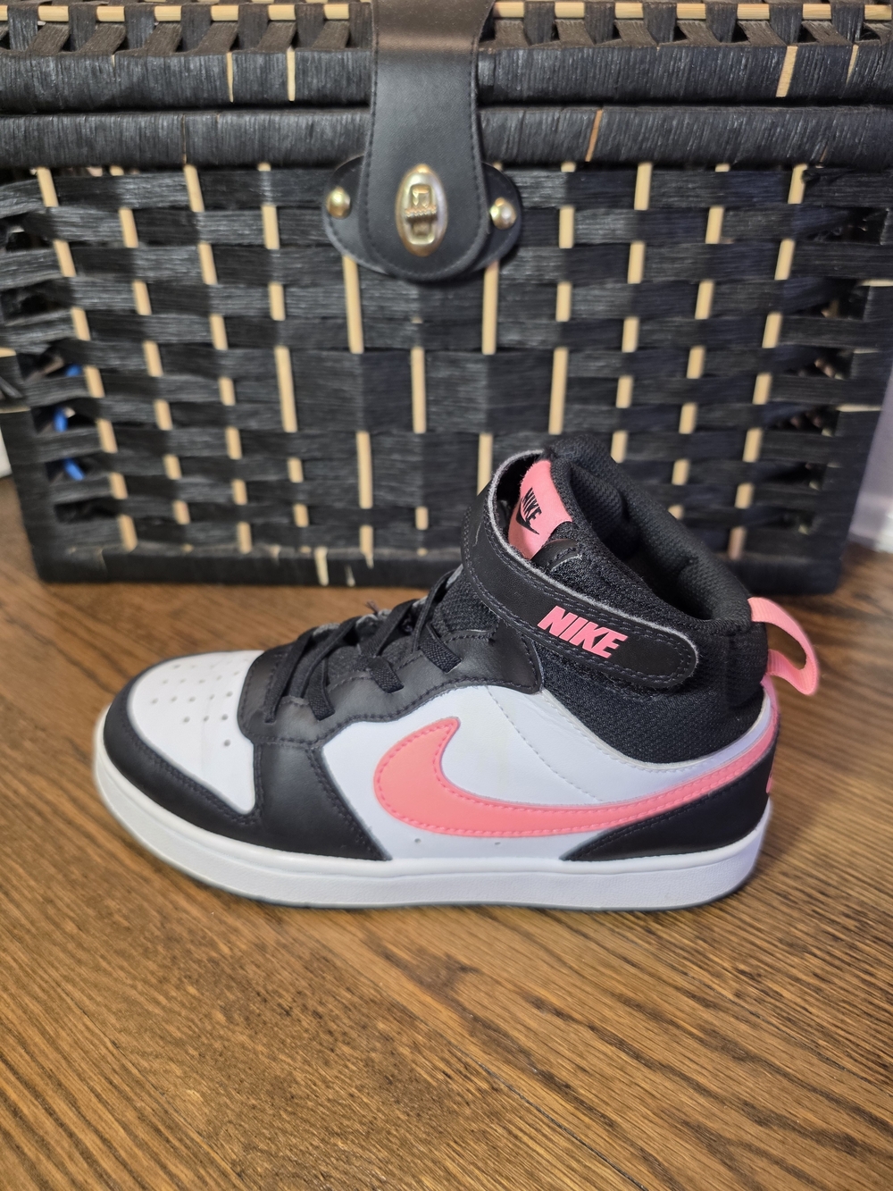 Nike Kids' Mid-Top Sneakers - Black, White & Pink Size 2Y